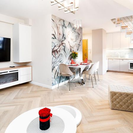 Komfortowy Apartament Lotos Z Sauna, Klimatyzacja I Widokiem Na Sniezke Karpacz Buitenkant foto